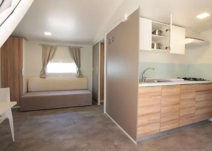 Villaggio Camping Sentinella *